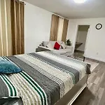 Beautiful Family Suites - Master Bedroom